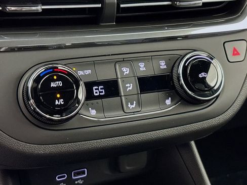 New 2026 Buick Envista Sport Touring w/ Convenience I Package FWD image 16
