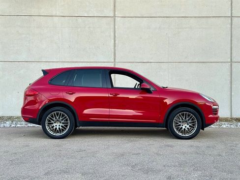 Used 2014 Porsche Cayenne image 7