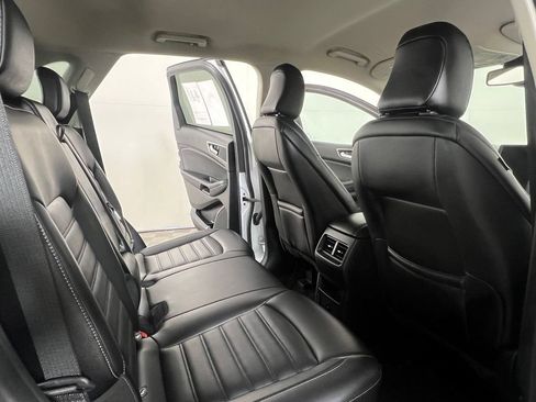 Used 2024 Ford Edge SEL AWD/4WD image 13