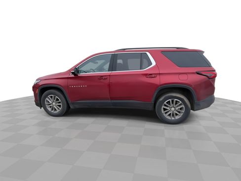 Certified 2023 Chevrolet Traverse LT image 5
