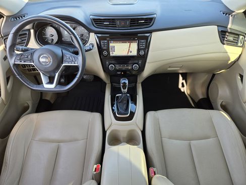 Used 2017 Nissan Rogue SL image 31