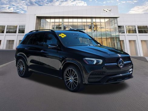 Used 2023 Mercedes-Benz GLE 450 4MATIC w/ AMG Line Exterior image 3