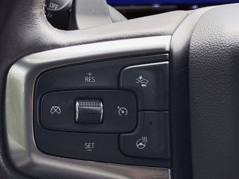 Used 2023 Chevrolet Silverado 1500 LTZ AWD/4WD image 19