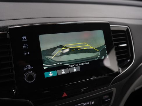 Used 2021 Honda Pilot Black Edition image 24