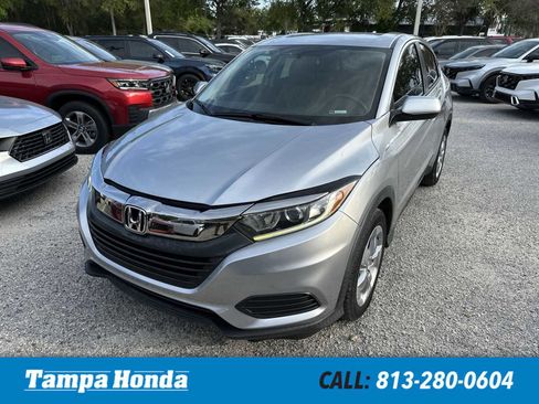 Used 2019 Honda HR-V LX image 1