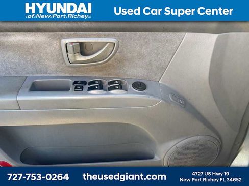 Used 2007 Kia Sorento LX RWD image 10