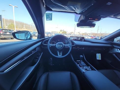 New 2026 MAZDA MAZDA3 Hatchback w/Premium Plus Pkg AWD/4WD image 7
