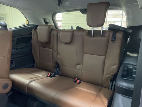 Used 2021 Subaru Ascent Touring w/ Popular Package #2A image 24