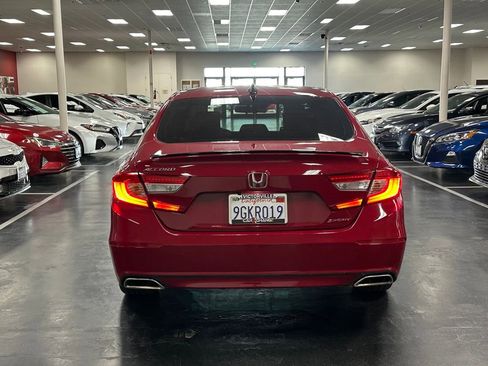 Used 2021 Honda Accord Sport image 6