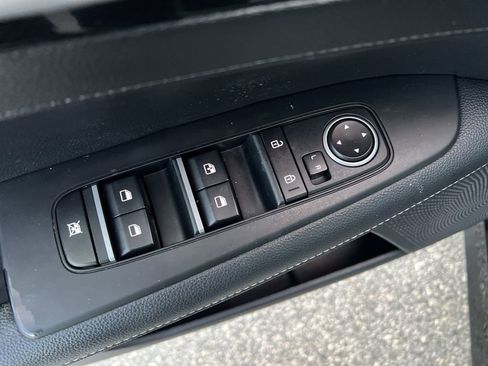 Used 2023 Kia Forte GT-Line w/ GT-Line Premium Package image 24