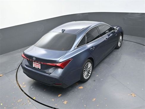 Used 2021 Toyota Avalon Limited w/ Advanced Safety Package image 25