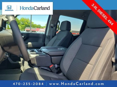 Used 2025 Chevrolet Silverado 1500 Custom Trail Boss AWD/4WD image 12