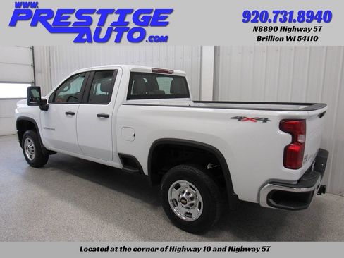Used 2020 Chevrolet Silverado 2500 W/T w/ WT Safety Package AWD/4WD image 2