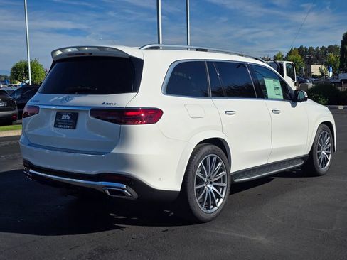 New 2026 Mercedes-Benz GLS 450 4MATIC image 6
