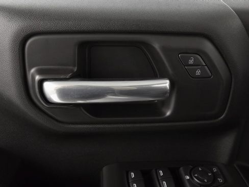 Used 2021 Chevrolet Silverado 1500 Custom Trail Boss w/ Safety Confidence Package image 18