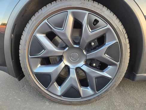 Used 2026 Tesla Model X AWD/4WD image 14