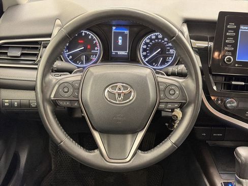 Used 2023 Toyota Camry SE FWD image 16