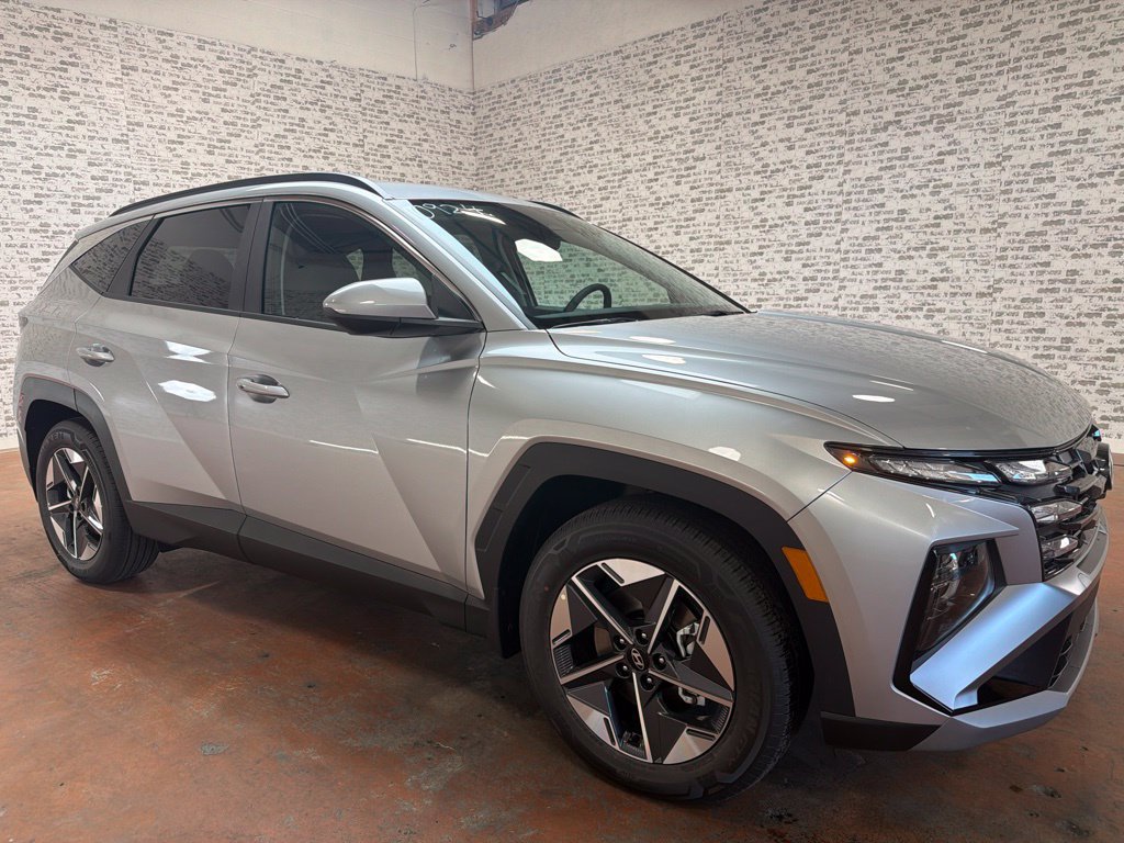 New 2026 Hyundai Tucson SEL FWD image 1