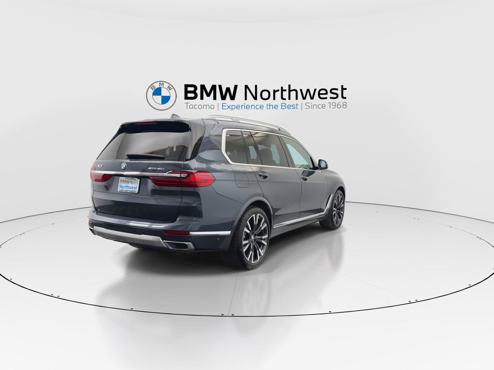 Used 2020 BMW X7 xDrive40i w/ Premium Package AWD/4WD image 3