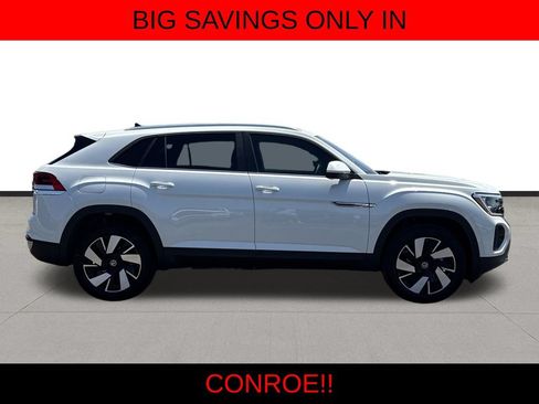Used 2026 Volkswagen Atlas Cross Sport SE FWD image 4