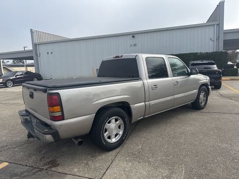 Used 2004 GMC Sierra 1500 SLT image 3