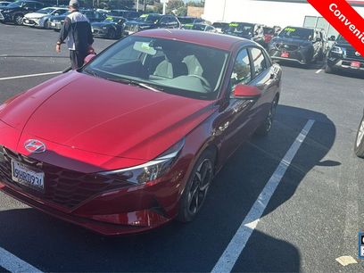 Used 2023 Hyundai Elantra SEL w/ Convenience Package