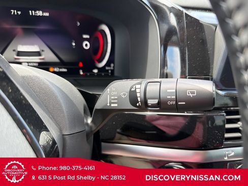 New 2026 Nissan Pathfinder SL FWD image 24