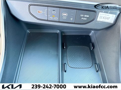 New 2026 Kia Carnival EX image 31