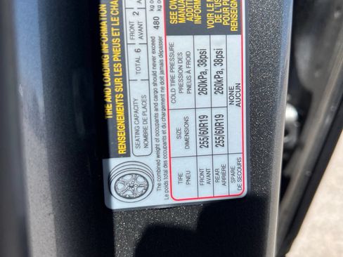 Used 2024 Kia EV9 Light Long Range RWD image 31