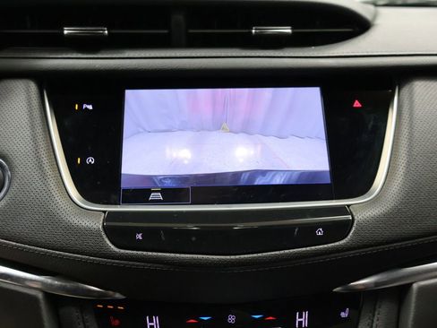 Used 2022 Cadillac XT5 Premium Luxury AWD/4WD image 24
