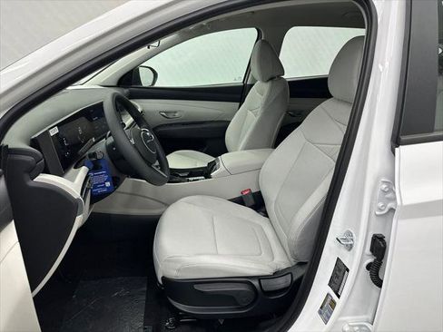 New 2026 Hyundai Tucson SE FWD image 9