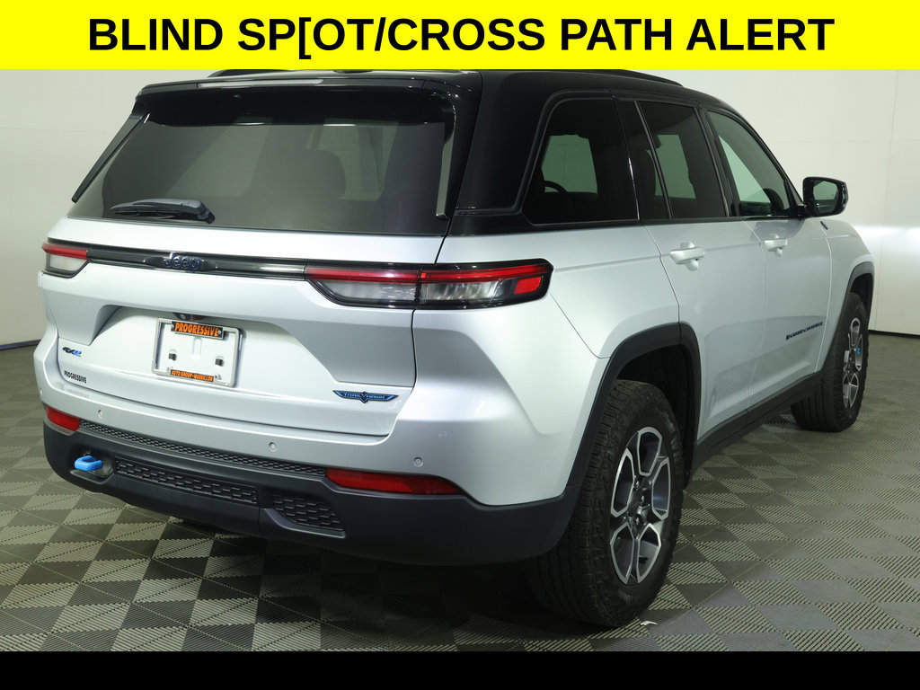 Used 2022 Jeep Grand Cherokee Trailhawk AWD/4WD image 9