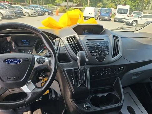 Used 2017 Ford Transit 350 XL RWD image 12