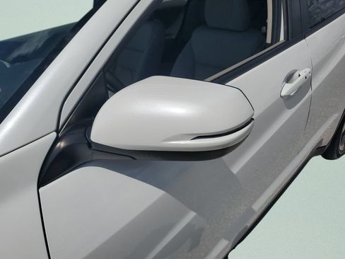 Used 2018 Honda HR-V EX-L image 26