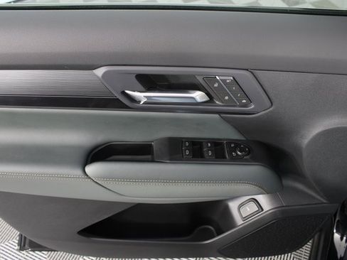 New 2026 GMC Terrain AT4 w/ Convenience Package III image 16