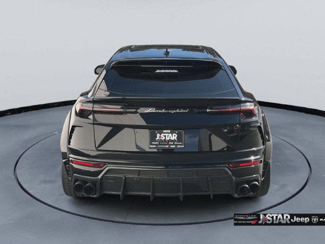 Used 2021 Lamborghini Urus AWD/4WD image 6