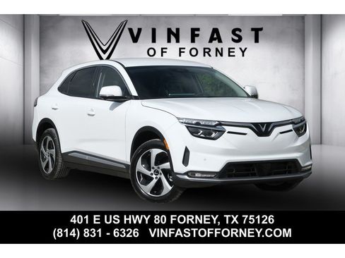 Used 2023 VinFast VF 8 Plus AWD/4WD image 4