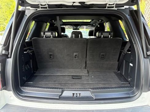 Used 2019 Ford Expedition Limited w/ Equipment Group 303A RWD image 36