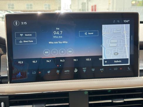 Certified 2024 Lincoln Corsair AWD w/ Equipment Group 101A image 21