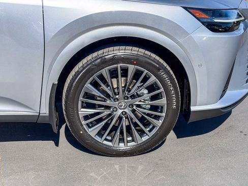 New 2026 Lexus RX 450h Luxury image 9