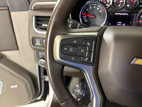 Used 2021 Chevrolet Suburban LT w/ Luxury Package AWD/4WD image 21