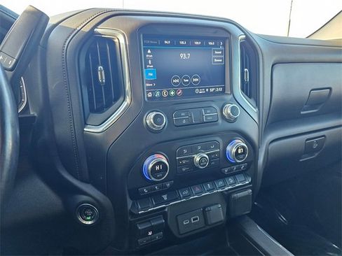 Used 2023 GMC Sierra 2500 AT4 image 19