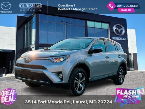 Used 2018 Toyota RAV4 Adventure image 2