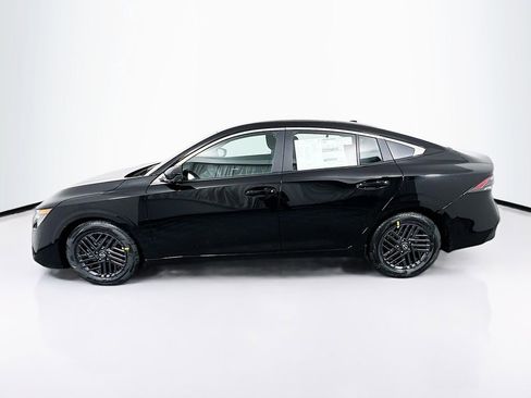 New 2026 Nissan Sentra SV FWD image 4