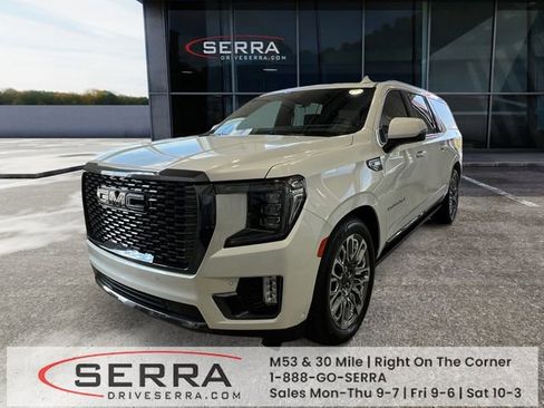 Used 2023 GMC Yukon XL Denali Ultimate AWD/4WD image 1