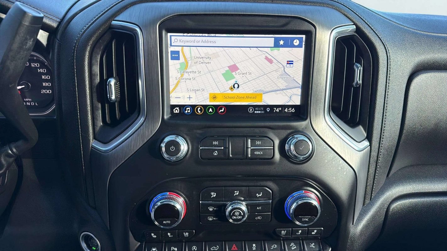 Used 2021 GMC Sierra 1500 Denali w/ Denali Ultimate Package AWD/4WD image 14
