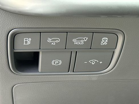 New 2026 Hyundai Ioniq 9 SEL image 22