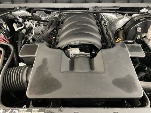 Used 2018 Chevrolet Silverado 1500 LT w/ All Star Edition image 42