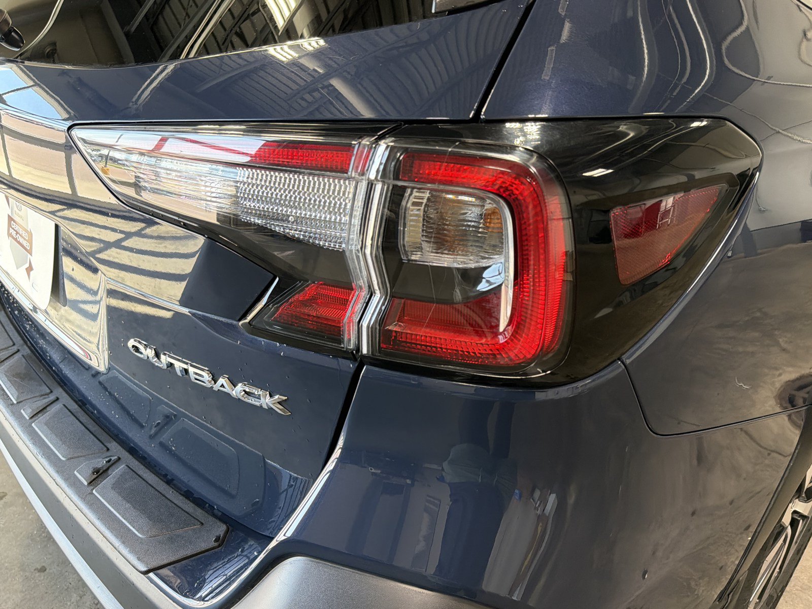 Certified 2025 Subaru Outback Premium AWD/4WD image 14