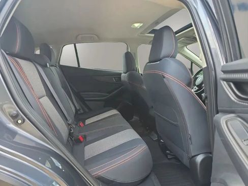 Used 2021 Subaru Crosstrek 2.0i Premium w/ Moonroof Package AWD/4WD image 45